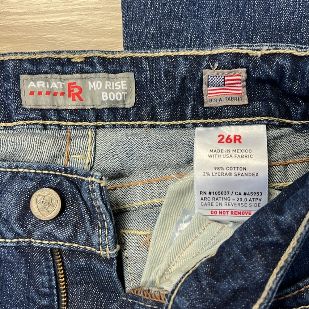Ariat FR Jeans - Picture 3 of 3